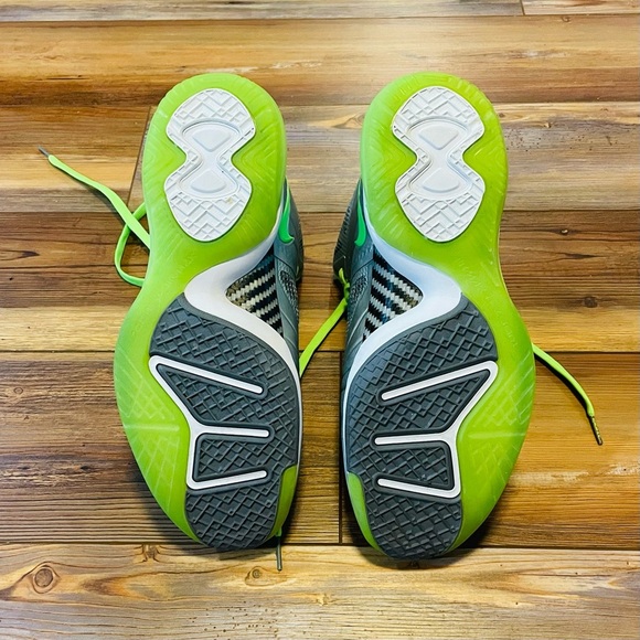 Size 10 Nike LeBron 8 Dunkman Silver Volt & Electric Green 441946-002 - Picture 7 of 7